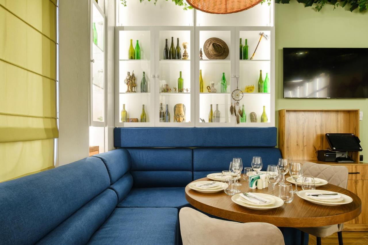 אלמטי Grand Mildom Hotel מראה חיצוני תמונה